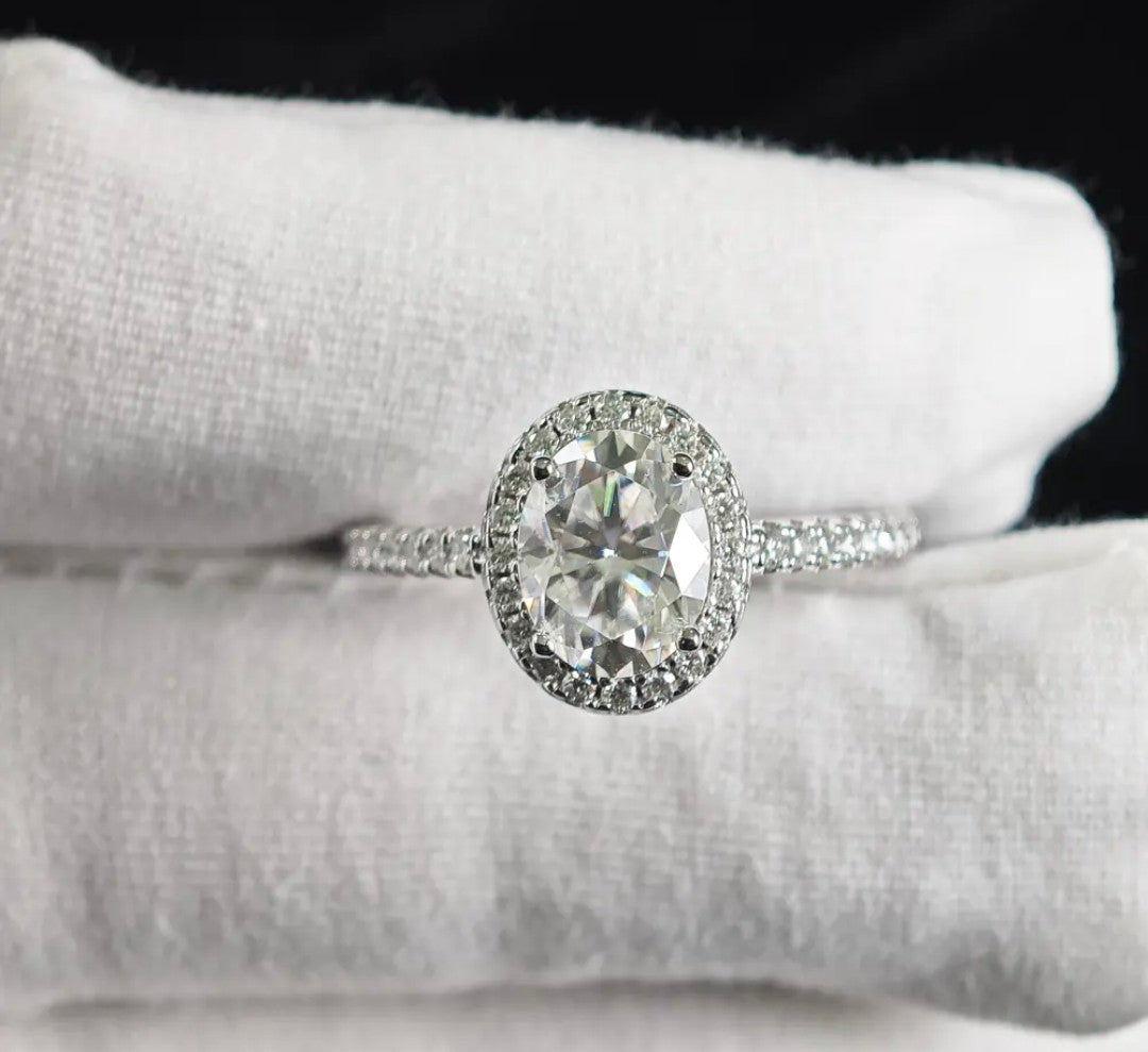 JLM Ethereal oval halo ring