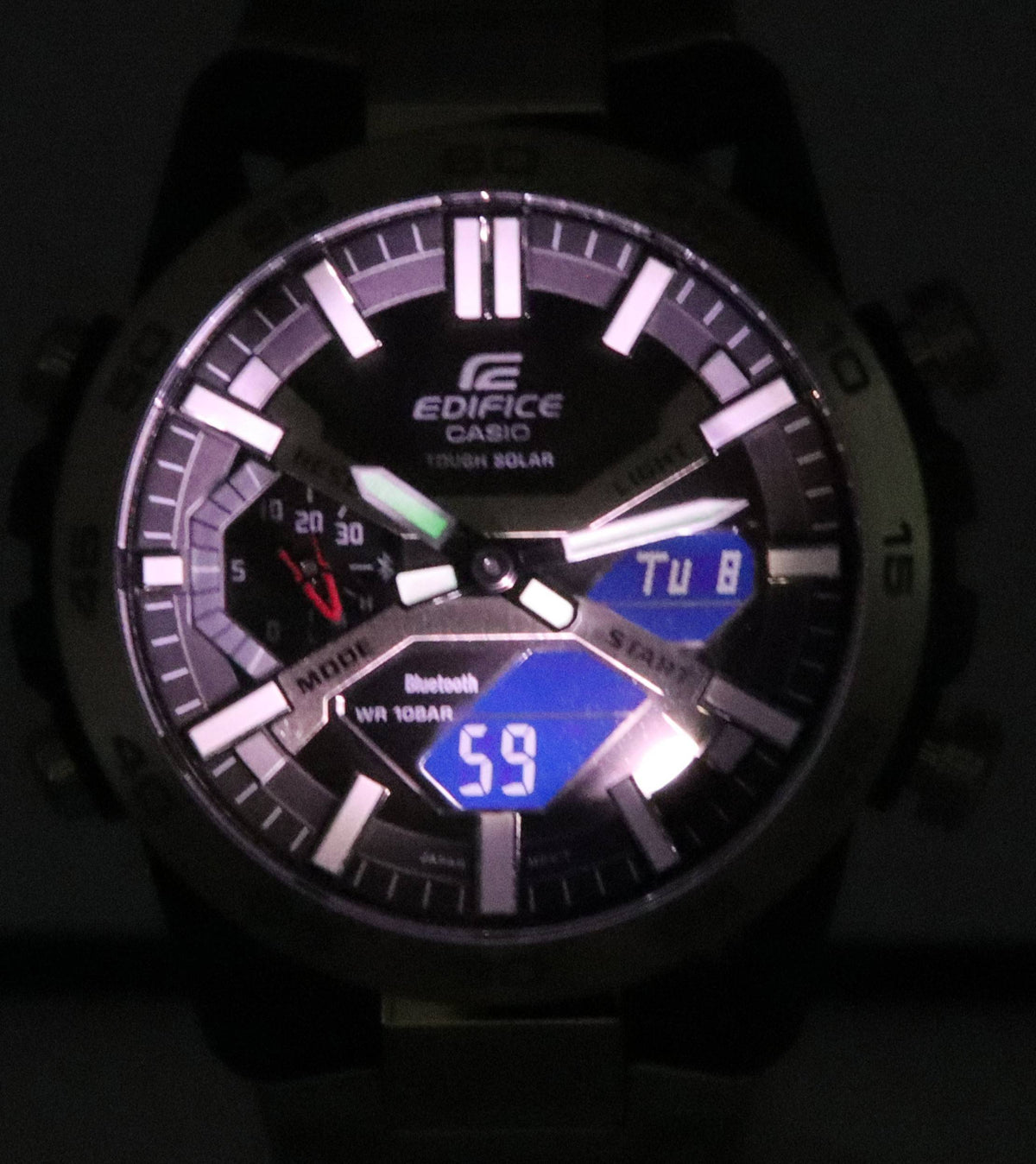 Casio Edifice Sospensione Mobile Link Black Dial Solar ECB-2000D-1A ECB2000D-1 100M Men's Watch