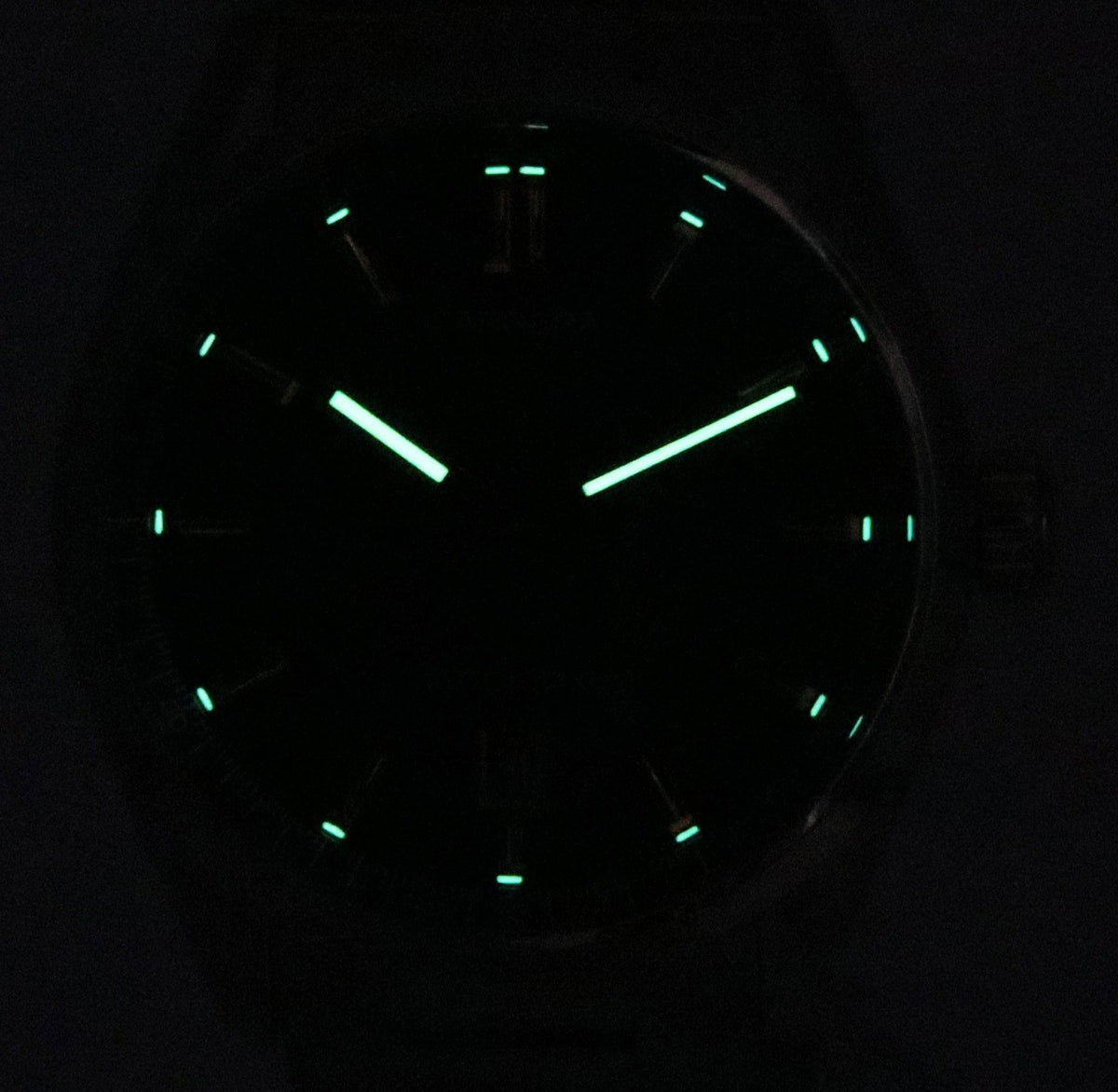 Tag Heuer Carrera Stainless Steel Black Dial Automatic WBN2113.BA0639 100M Men's Watch