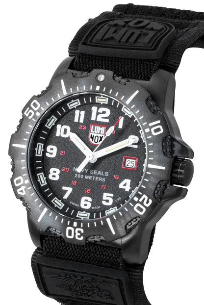 Luminox Navy Seal Rubber Strap Black Dial Quartz Diver's XS.4231.2 200M Men's Watch